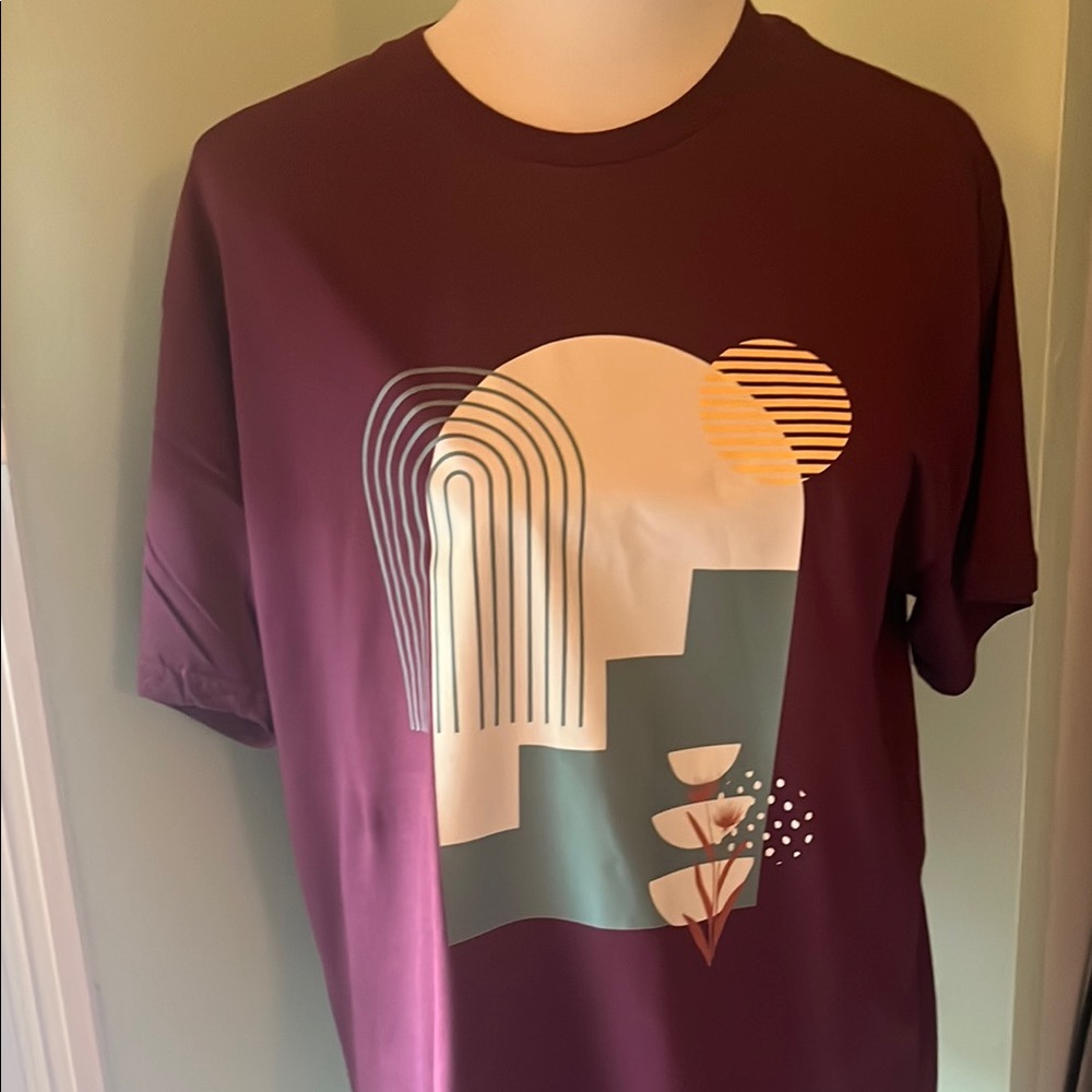 Abstract Graphic T-Shirt